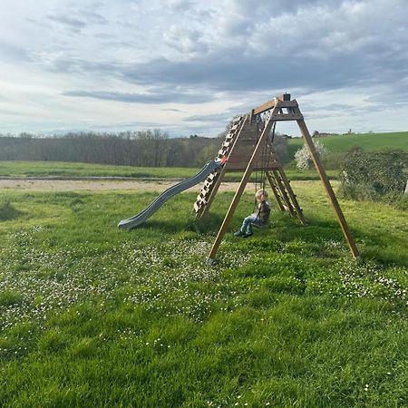 Les Hauts De Grazac, Chambres Et Tables D'Hotes Grazac  ภายนอก รูปภาพ