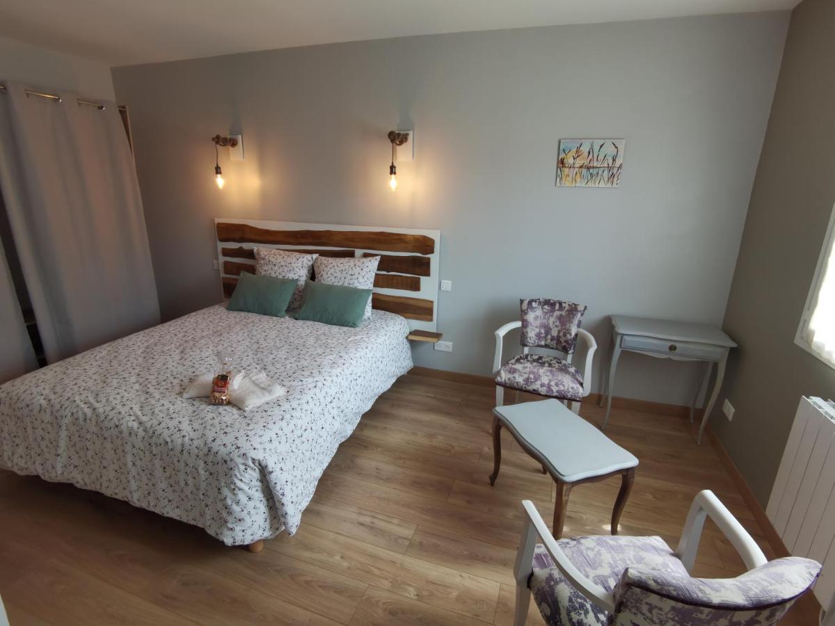 Les Hauts De Grazac, Chambres Et Tables D'Hotes Grazac  ภายนอก รูปภาพ