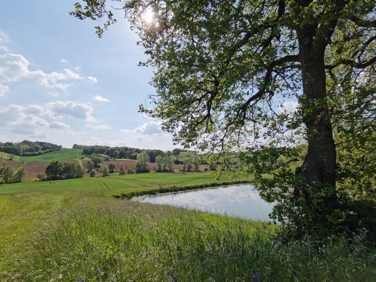 Les Hauts De Grazac, Chambres Et Tables D'Hotes Grazac  ภายนอก รูปภาพ